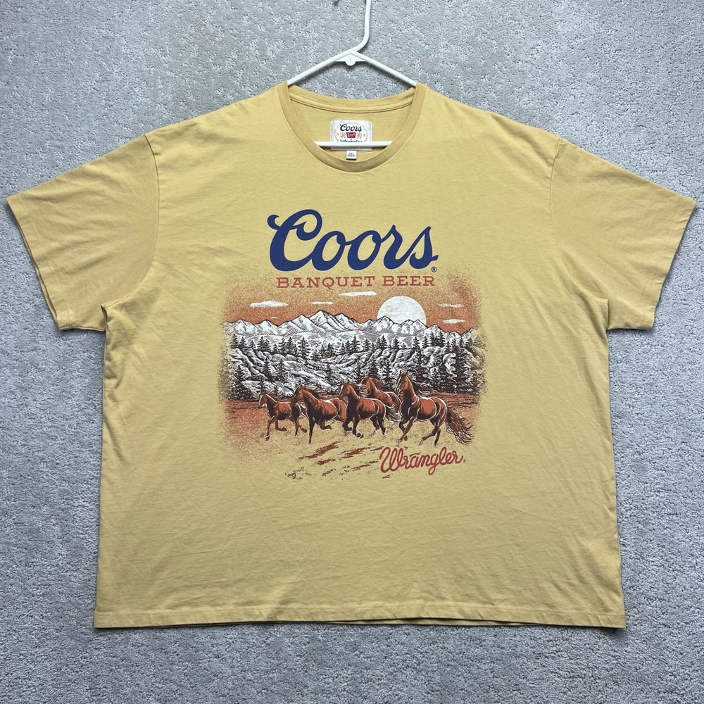 Wrangler x Coors T-Shirt Mens XXL Mustard Yellow Banquet Beer Horse Graphic